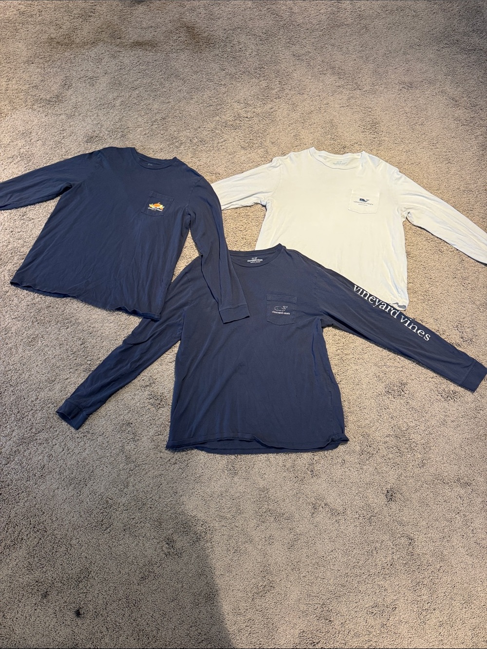 Vineyard Vines Long-Sleeve Pocket Tees — Navy & White Mix (3-Pack) Boston Fall